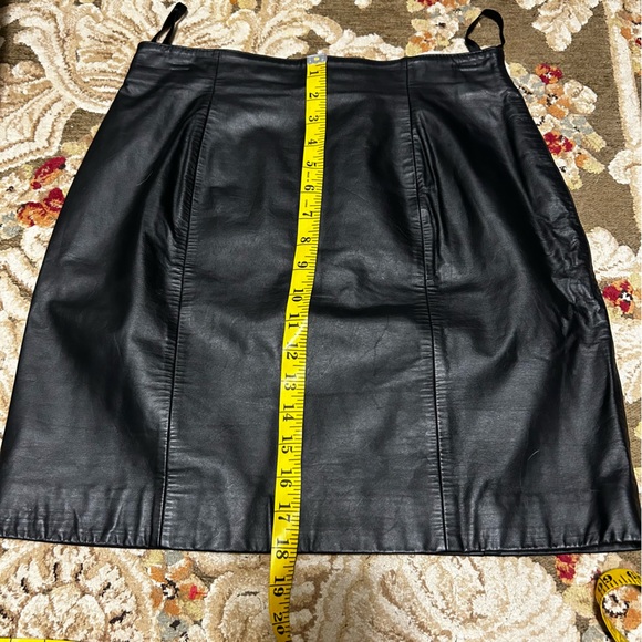 Vintage Byrnes & Baker Black Leather Skirt - Picture 8 of 13